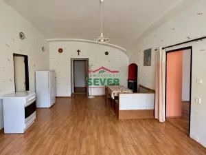 Prodej rodinného domu, Kozly, 712 m2