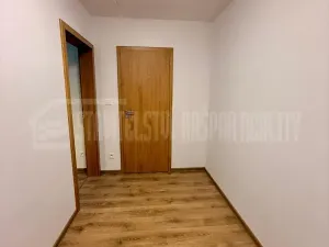 Pronájem bytu 2+kk, Holice, Pod Parkem, 46 m2