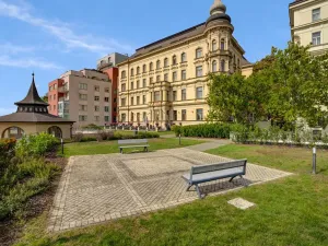 Prodej bytu 2+kk, Praha - Vinohrady, U Zvonařky, 60 m2