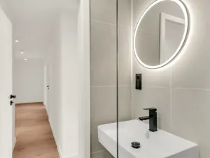 Prodej bytu 3+kk, Praha, Jerevanská, 62 m2