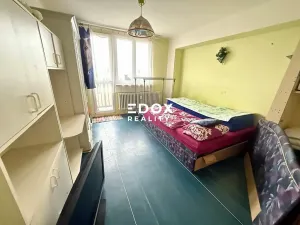 Prodej bytu 2+1, Roztoky, Masarykova, 52 m2