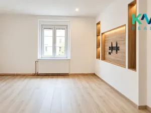 Pronájem bytu 2+1, Karlovy Vary, Lipová, 52 m2