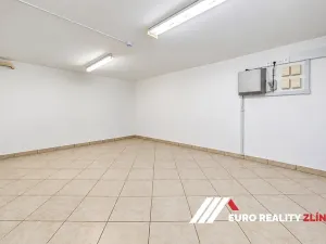 Pronájem vily, Zlín, Vršava I, 477 m2