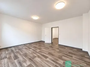 Pronájem bytu 1+1, Hrob, Rybniční, 45 m2