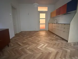 Pronájem bytu 2+kk, Praha - Žižkov, Roháčova, 54 m2