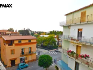 Prodej bytu 3+1, Scalea, Itálie, 80 m2
