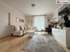 Prodej bytu 2+1, Kutná Hora - Hlouška, Ostašova, 55 m2