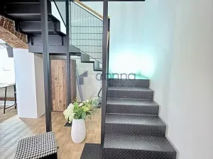 Pronájem bytu 1+kk, Praha, Mozartova, 94 m2