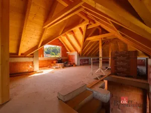 Prodej rodinného domu, Litohlavy, 212 m2