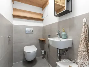 Pronájem bytu 3+kk, Praha - Hostivař, Nurmiho, 70 m2