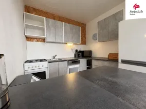 Prodej bytu 3+1, Teplice - Trnovany, Antonína Sochora, 73 m2