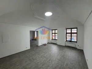 Pronájem obchodního prostoru, Frýdek-Místek - Místek, náměstí Svobody, 67 m2