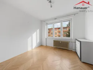 Prodej bytu 3+1, Děčín - Děčín XXXII-Boletice nad Labem, Přímá, 63 m2