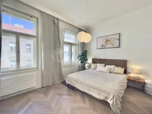 Pronájem bytu 2+kk, Praha - Vinohrady, U Zvonařky, 54 m2