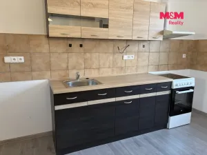 Pronájem bytu 2+kk, Přelouč, Václavské náměstí, 46 m2