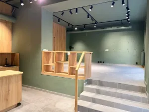 Pronájem obchodního prostoru, Plzeň, Americká, 140 m2