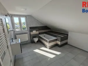 Prodej rodinného domu, Mnichovo Hradiště, Okružní, 170 m2