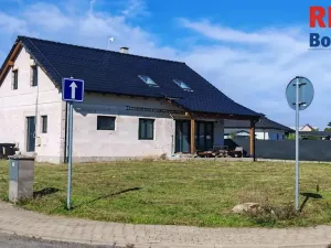 Prodej rodinného domu, Mnichovo Hradiště, Okružní, 170 m2