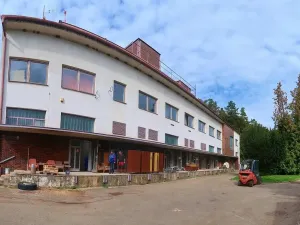 Pronájem skladu, Dobrochov, 1000 m2