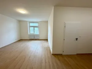 Prodej bytu 2+kk, Praha - Vysočany, Na břehu, 57 m2