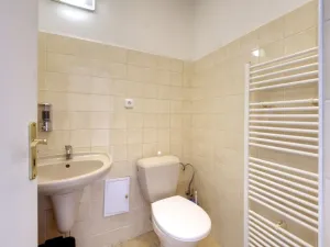 Pronájem kanceláře, Plzeň - Jižní Předměstí, Kollárova, 55 m2