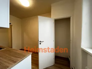 Pronájem bytu 2+1, Orlová - Poruba, Hornická, 51 m2