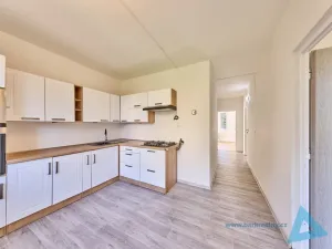 Prodej bytu 4+1, Nová Paka, K Hájku, 77 m2