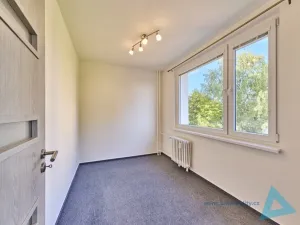 Prodej bytu 4+1, Nová Paka, K Hájku, 77 m2