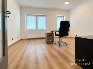 Pronájem kanceláře, Hradec Králové, Hořická, 20 m2