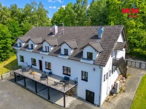 Prodej ubytování, Horní Slavkov, Ke Koupališti, 443 m2