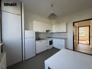 Prodej bytu 3+1, Olomouc - Nové Sady, Trnkova, 61 m2
