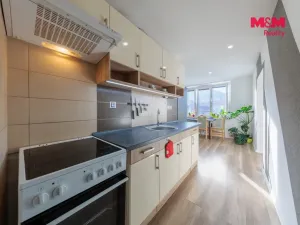 Pronájem bytu 2+kk, Karlovy Vary - Drahovice, Vrchlického, 40 m2