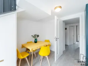 Prodej bytu 3+kk, Praha, Hartigova, 82 m2
