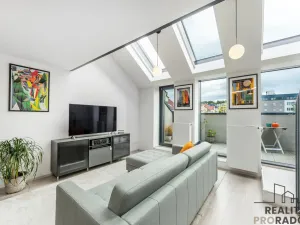 Prodej bytu 3+kk, Praha, Hartigova, 82 m2
