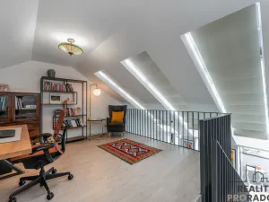 Prodej bytu 3+kk, Praha, Hartigova, 82 m2