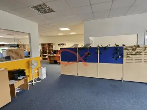 Pronájem kanceláře, Zašová, 200 m2
