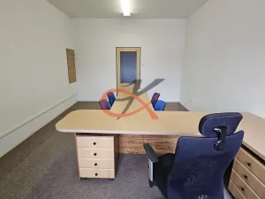 Pronájem kanceláře, Zašová, 200 m2