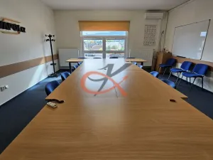 Pronájem kanceláře, Zašová, 200 m2