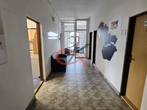 Pronájem kanceláře, Zašová, 200 m2