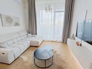 Pronájem bytu 2+kk, Praha - Žižkov, Malešická, 64 m2