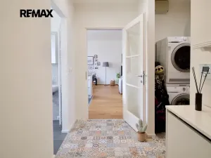Pronájem bytu 2+kk, Praha - Strašnice, Kralická, 63 m2
