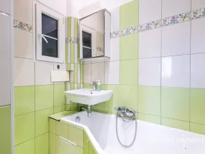 Pronájem bytu 1+kk, Praha - Holešovice, Přístavní, 20 m2