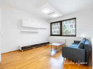 Pronájem bytu 2+kk, Praha - Holešovice, V přístavu, 64 m2