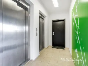 Pronájem bytu 2+kk, Praha - Holešovice, V přístavu, 64 m2