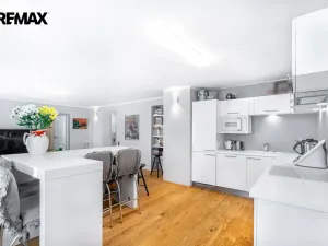 Pronájem bytu 3+kk, Karlovy Vary, Dr. Davida Bechera, 82 m2