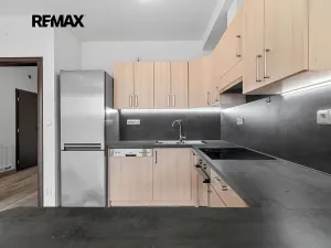 Pronájem bytu 2+kk, Plzeň, K Lutové, 55 m2