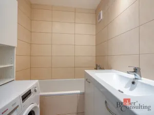 Prodej bytu 3+1, Praha - Háje, Hekrova, 71 m2