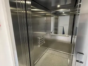 Pronájem bytu 1+kk, Praha - Vysočany, Poděbradská, 23 m2