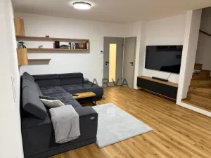 Pronájem rodinného domu, Záchlumí, 100 m2