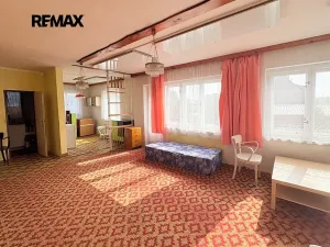 Prodej rodinného domu, Tři Dvory, 132 m2